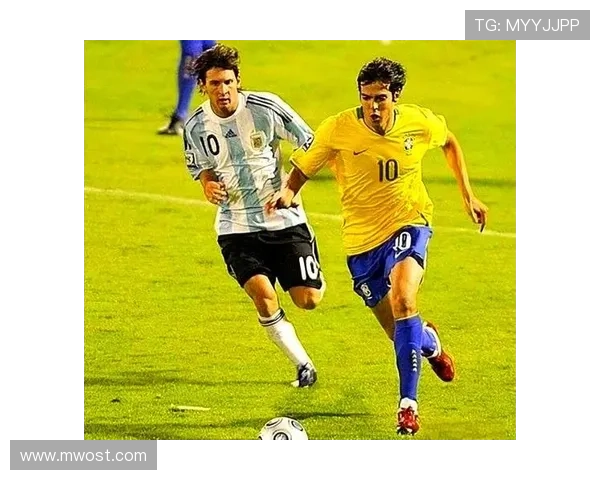 卡塔尔各国足球明星的辉煌历程与传奇瞬间解析